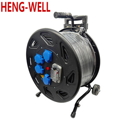 Przewód 3 1.50 2.50 Kwadratowy bobel kablowy o maksymalnej pojemności 100 metrów przeznaczony do łatwego zawijania i przechowywania kabli